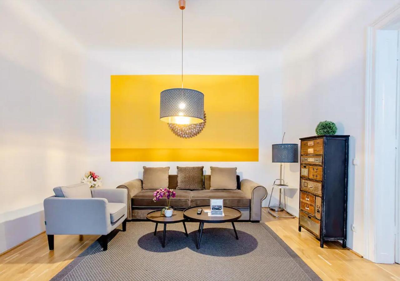Exclusive Apartment City Center Вена Экстерьер фото